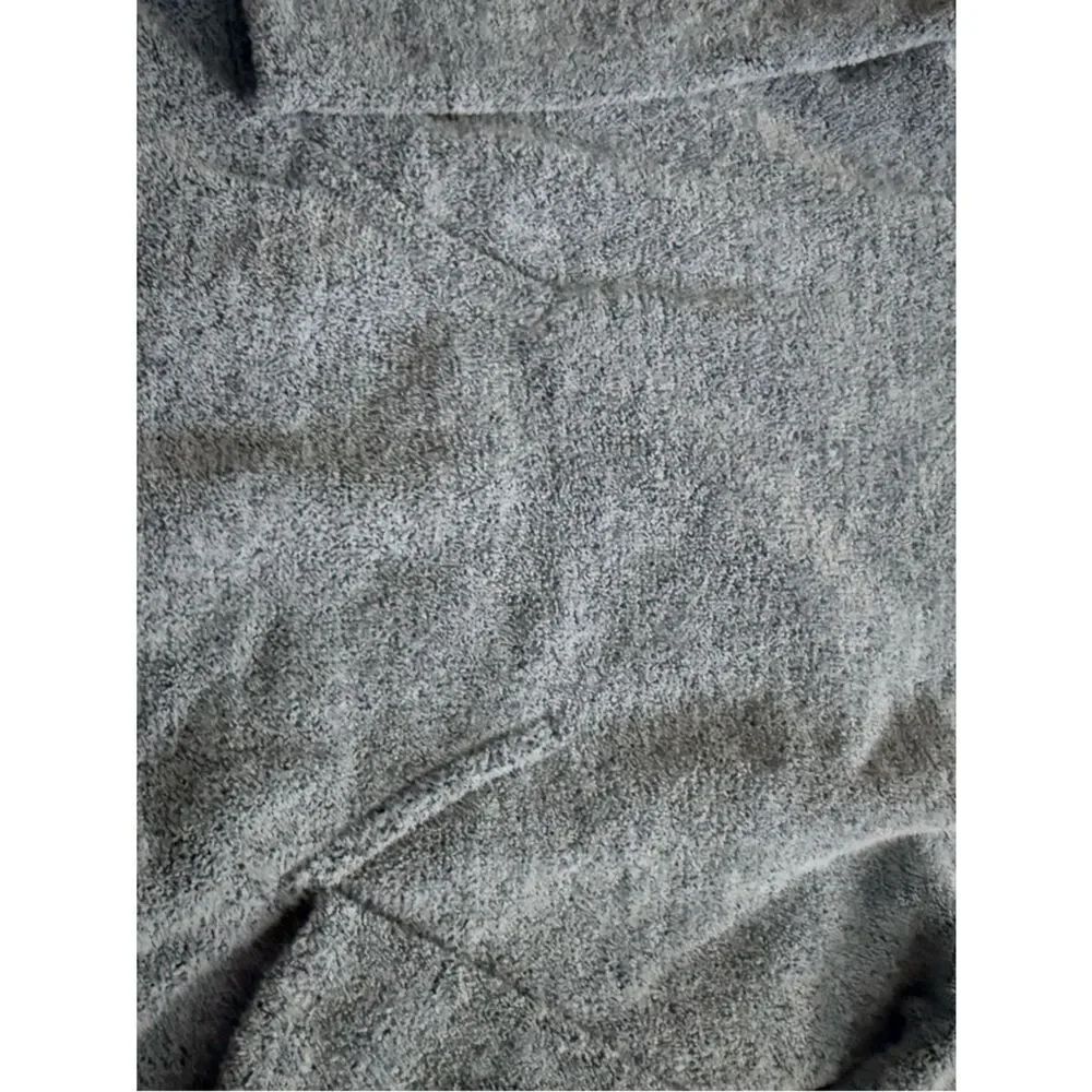 J Jill Cozy Gray Plush shirt